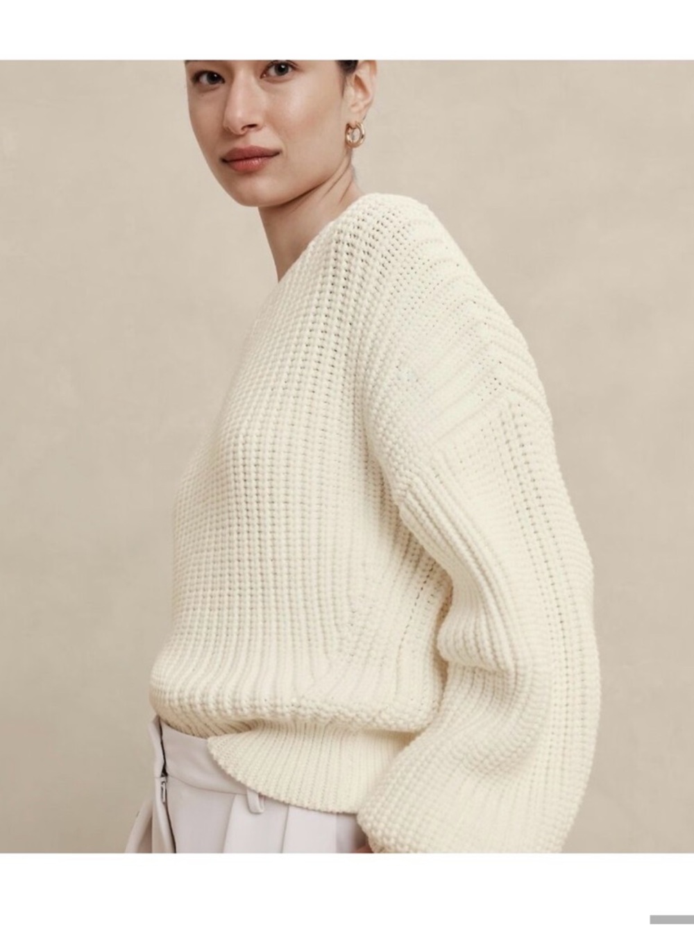 Banana Republic Cream Knit Crewneck Sweater - Picture 2 of 7